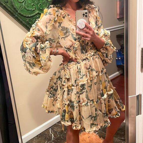 o.p.t. Floral Ruffled Tiered Short Dress NWT Bouncy Long Sleeves - Picture 3 of 7